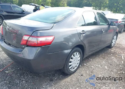 2008 Toyota Camry Le/Se/Xle z USA, uszkodzony, nr VIN 4T1BE46KX8U217047